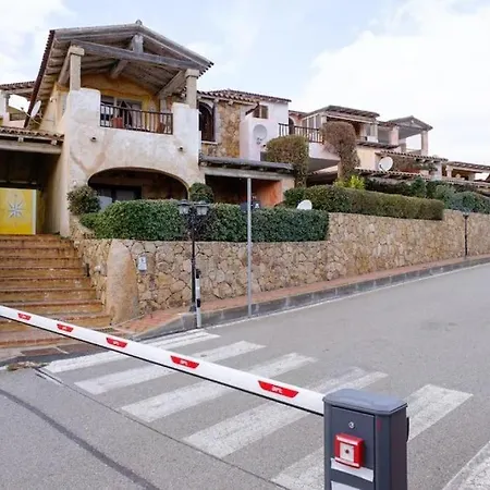 Villa Pittulongu - Vista Mare Con Piscina-parcheggio Olbia